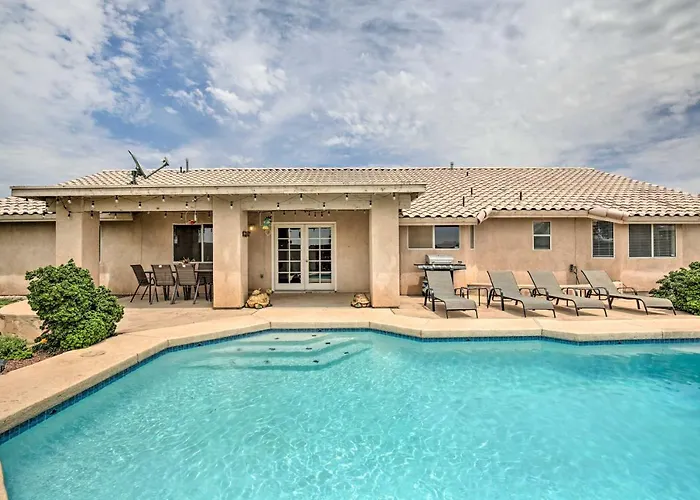 Сasa de vacaciones Sunny Retreat W/ Private Pool & Grill! Yuma